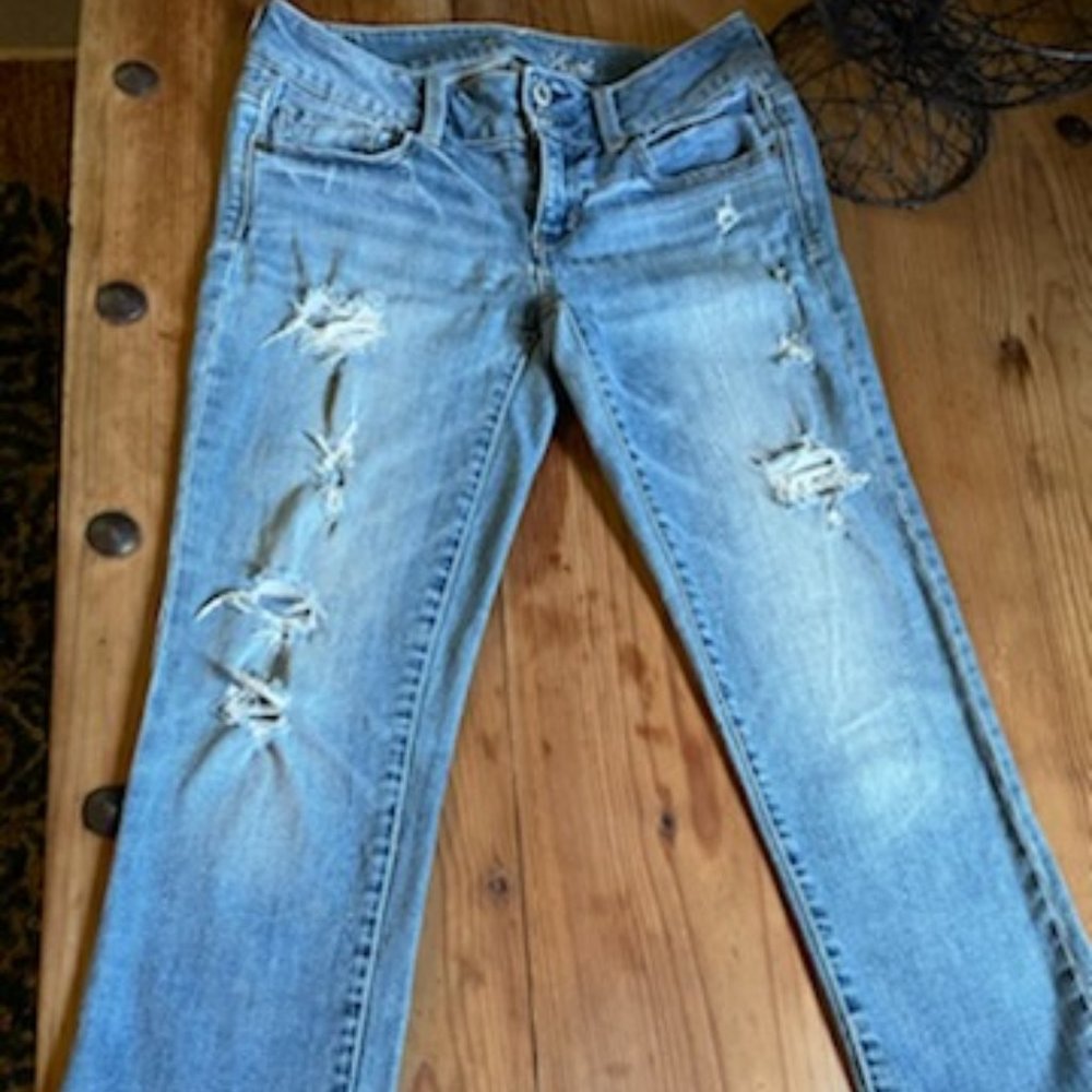 American Eagle Crop jeans